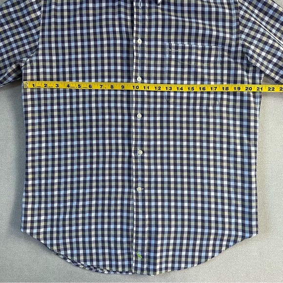 Tailorbyrd Plaid Button Down. Size medium. Purple/Gold Plaid. - Picture 6 of 9
